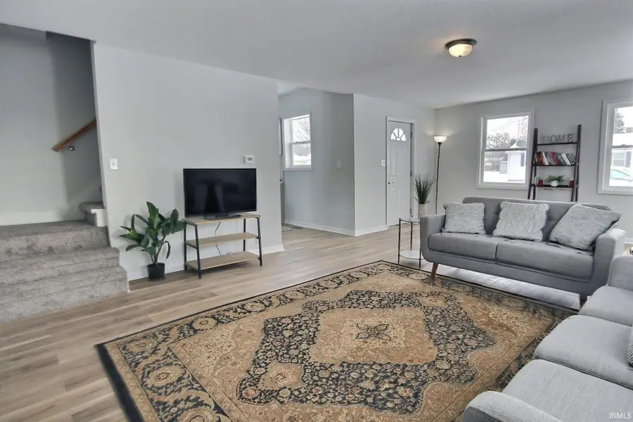 952 Grayston Avenue, Huntington, IN 46750 - #3