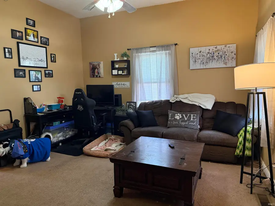 1527 S Ribble Avenue, Muncie, IN 47302 - #3