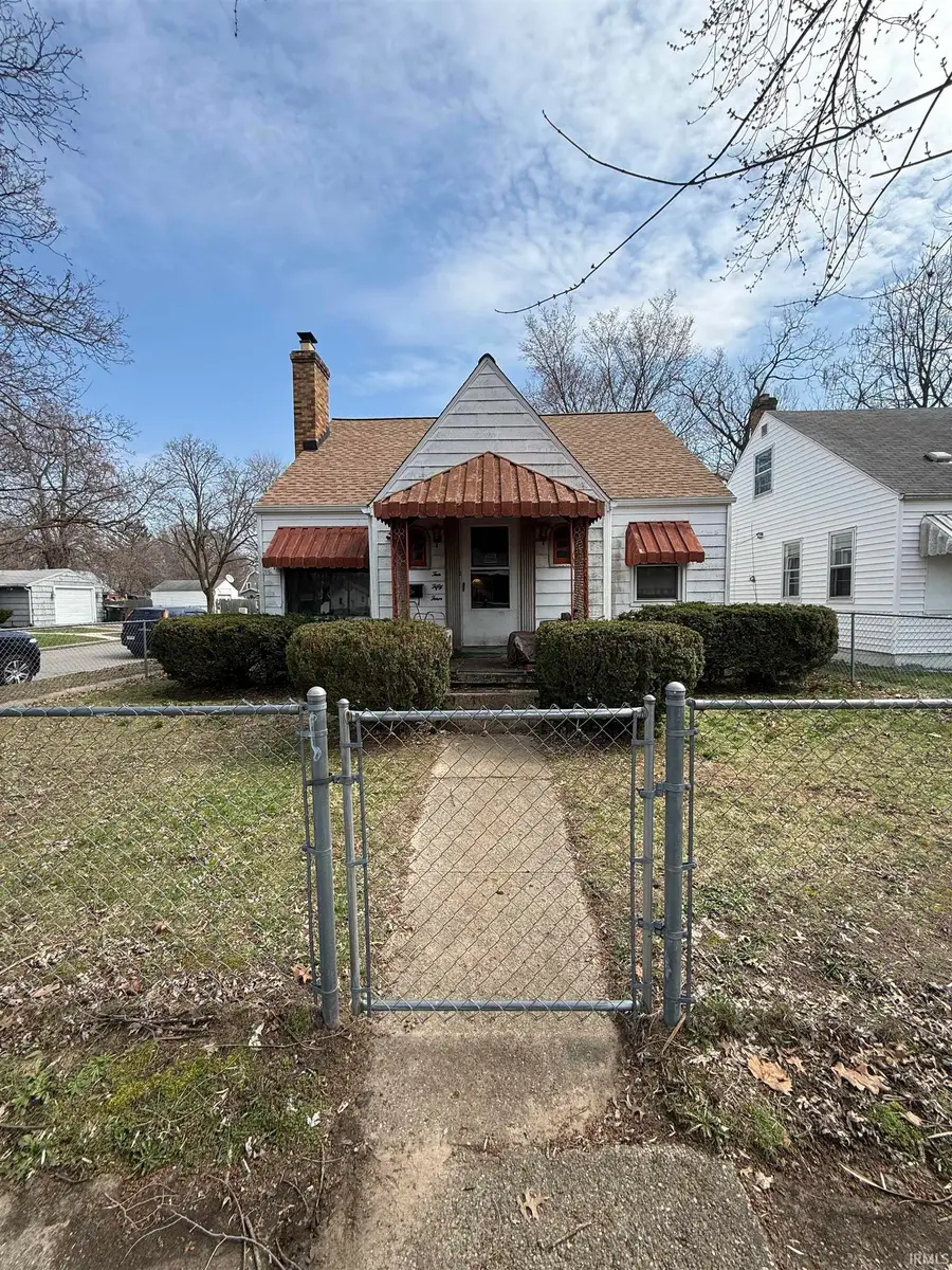 1054 Huey Street, South Bend, IN 46628 - #2