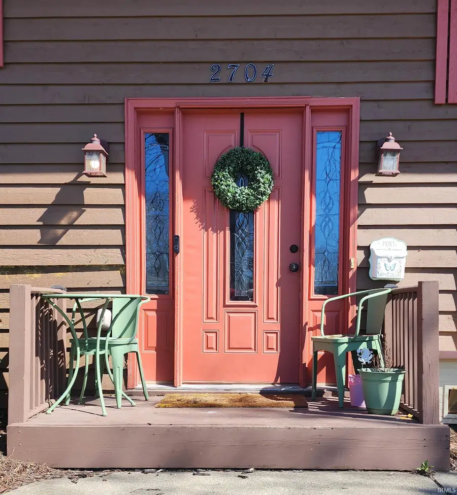 2704 Farnsworth Drive, Fort Wayne, IN 46805 - #2