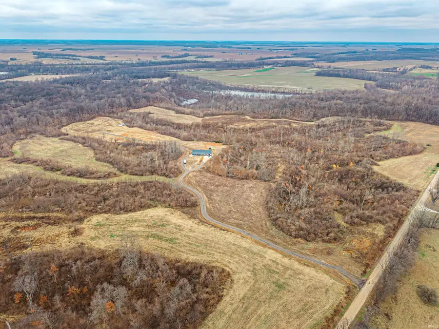 6063 N Old Us Hwy 41, Hazleton, IN 47640 - #2