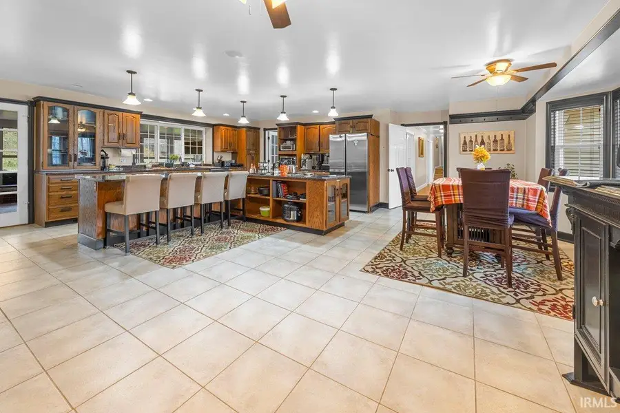 303 S Washington Street, Huntingburg, IN 47542 - #2