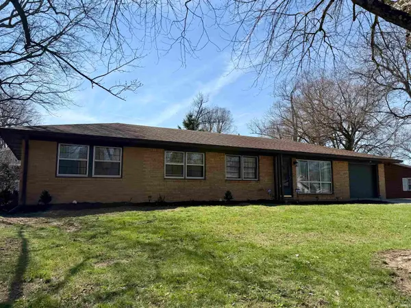 4801 W Peachtree Lane, Muncie, IN 47304