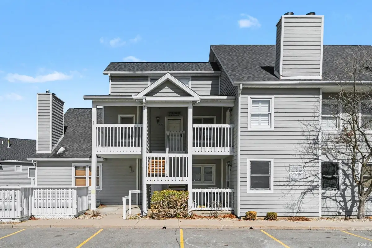 1433 N Oakhill Drive, South Bend, IN 46637 - #1