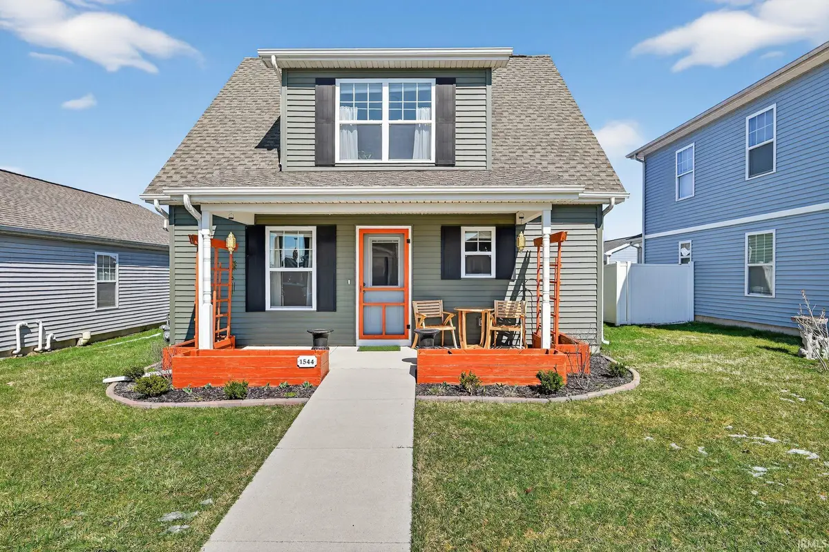 1544 E Edgar Avenue, Mishawaka, IN 46545 - #1