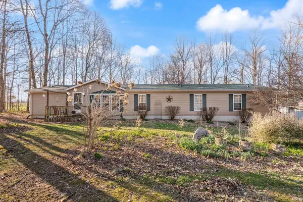 1900 Dogwood Estates Rd Nw, Palmyra, IN 47164