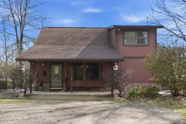 7732 E 200 S, Avilla, IN 46710