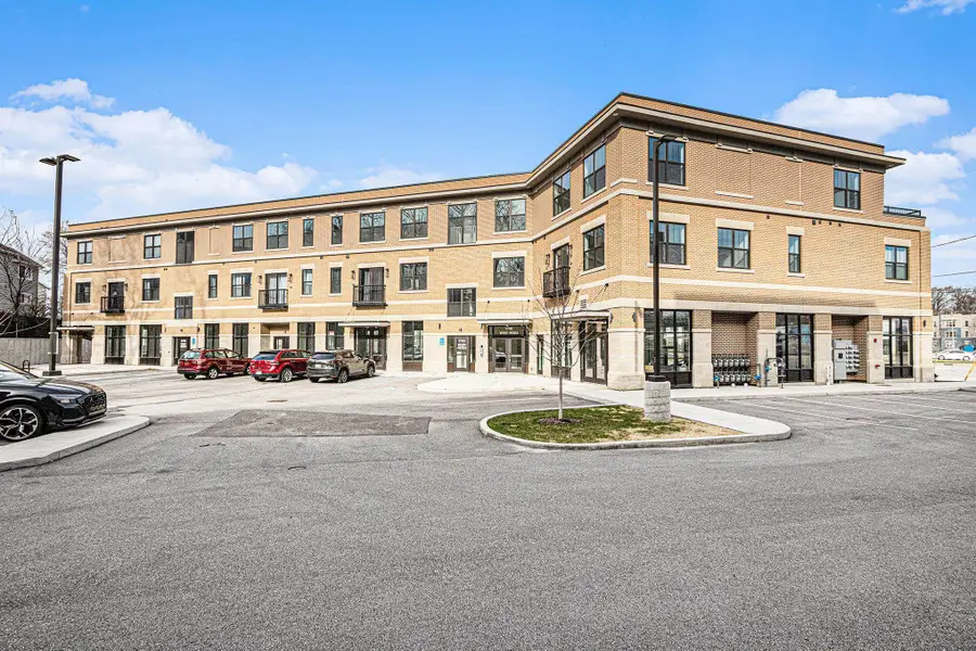 1740 #302W South Bend Avenue, South Bend, IN 46637 - #2