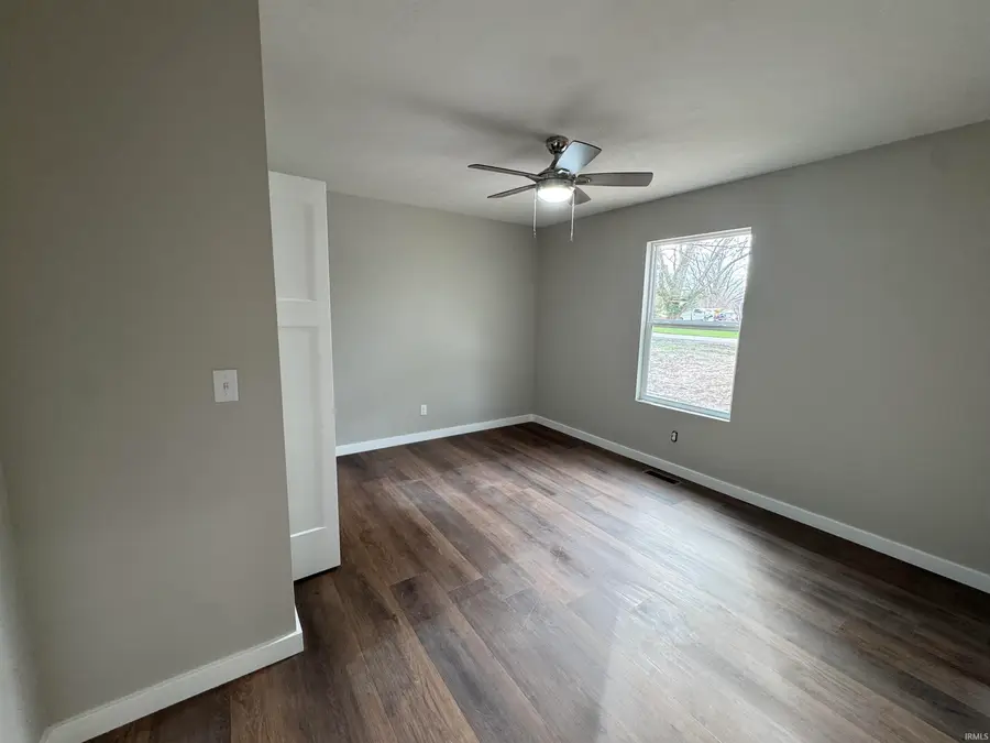 450 Trinton Circle, Bedford, IN 47421 - #2