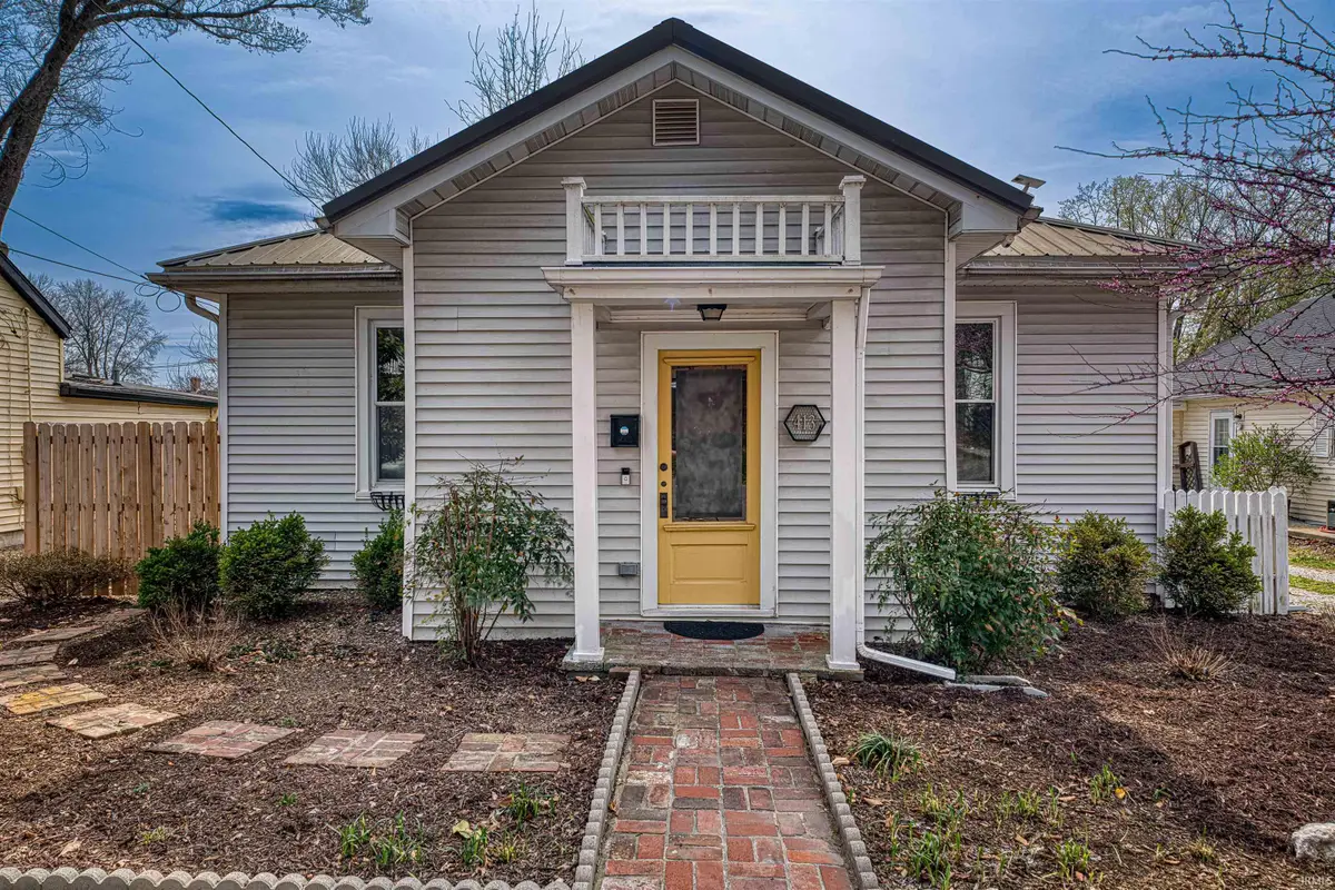 413 W Main Street, Newburgh, IN 47630 - #1