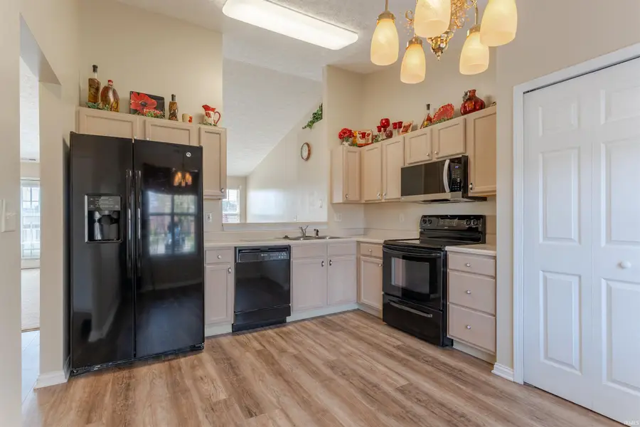 3343 Fenbrook Court, Evansville, IN 47725 - #3