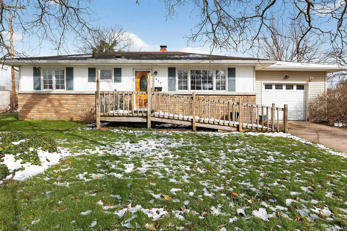 2609 Anzio Avenue, South Bend, IN 46615 - #1