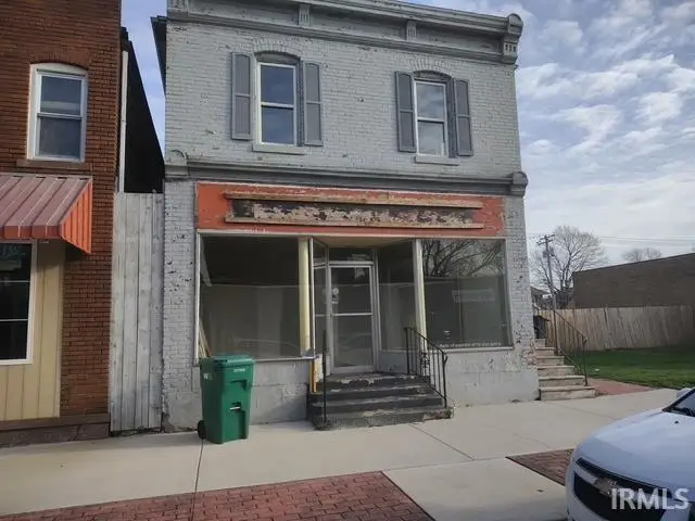 422 W 7th Street, Mishawaka, IN 46544 - #1