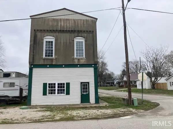 210 W Main, Wheatland, IN 47597