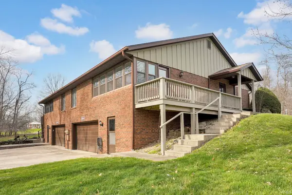 500 Greentree Drive #11, Bedford, IN 47421