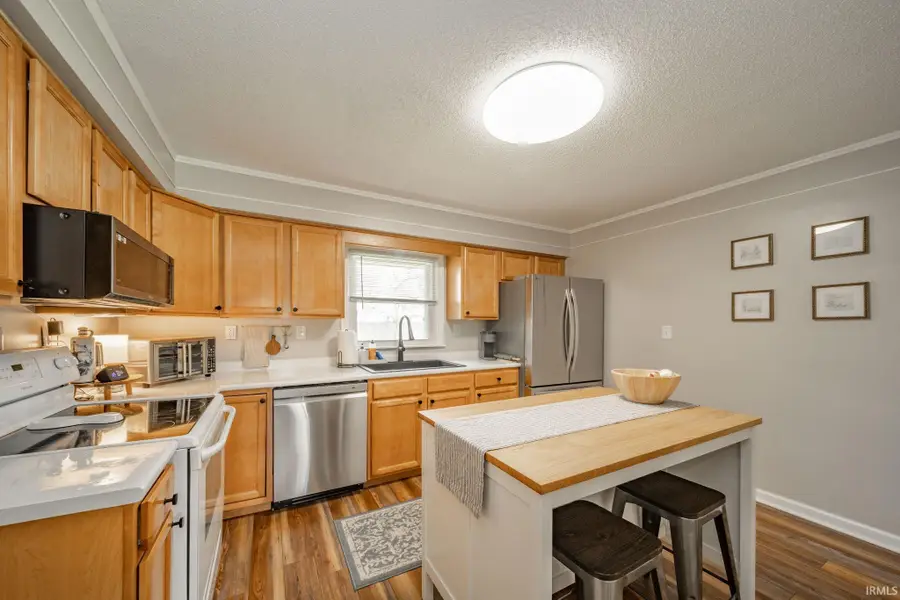 3709 N Lanewood Drive, Muncie, IN 47304 - #3