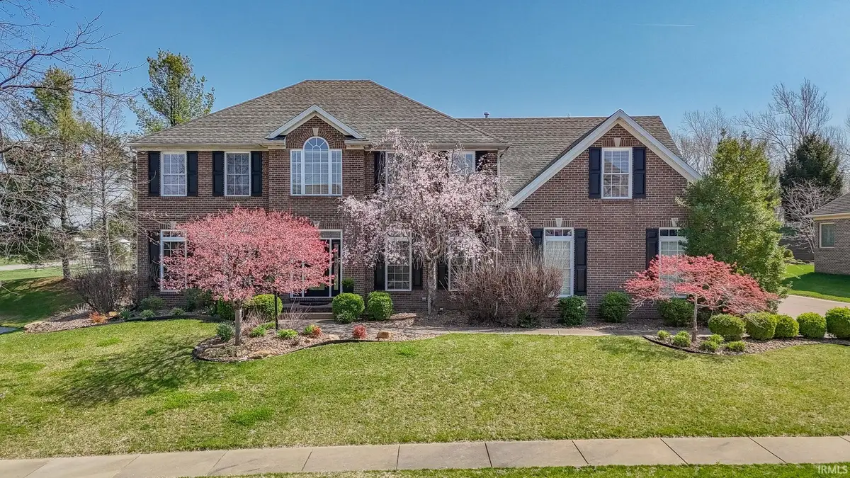 4530 Estate Drive, Newburgh, IN 47630 - #1