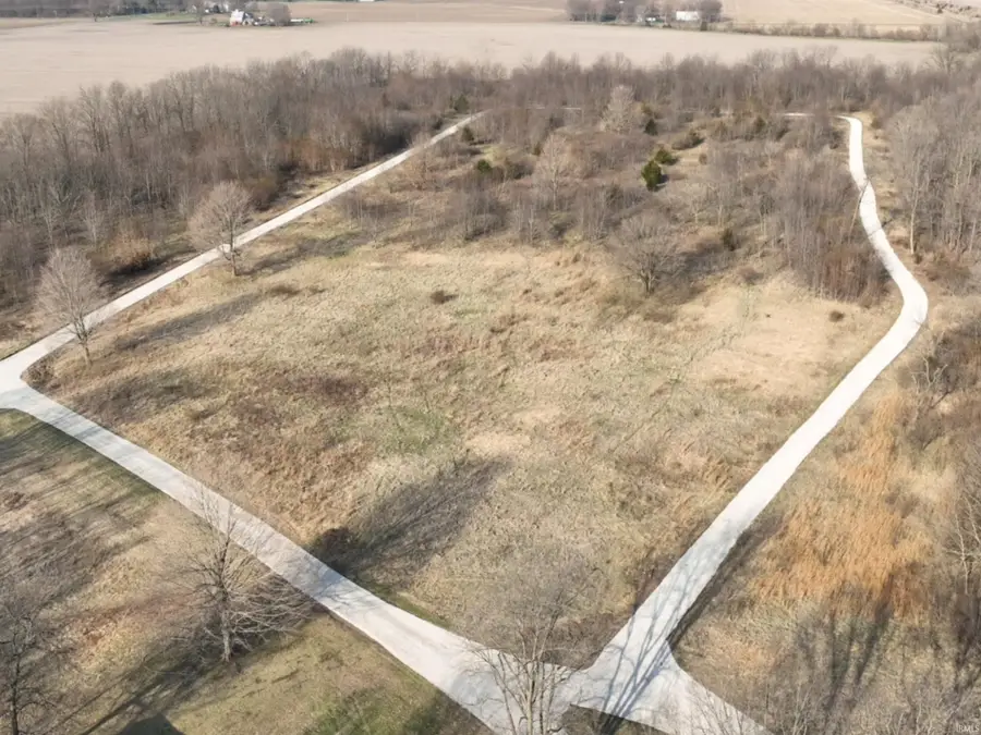 1 W Aquarius Drive, Monticello, IN 47960 - #3