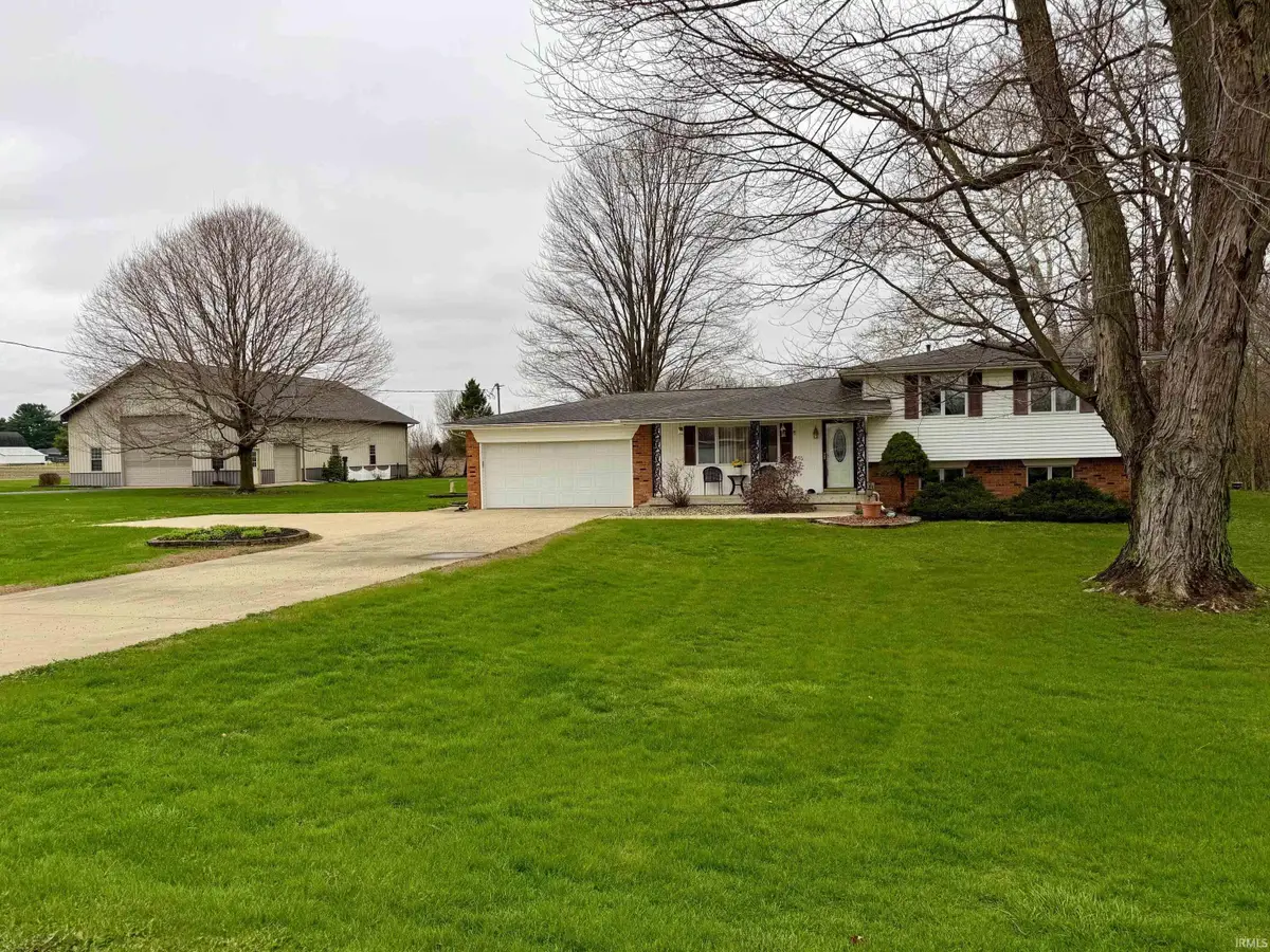 10878 S Elm Street, Bunker Hill, IN 46914 - #1