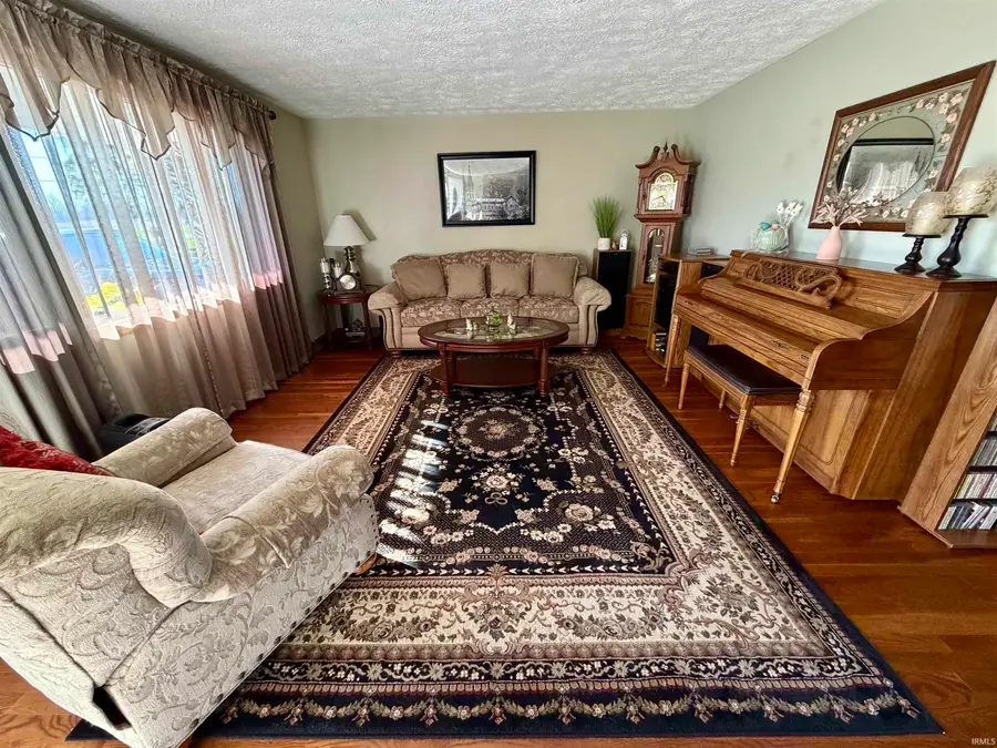 10878 S Elm Street, Bunker Hill, IN 46914 - #3