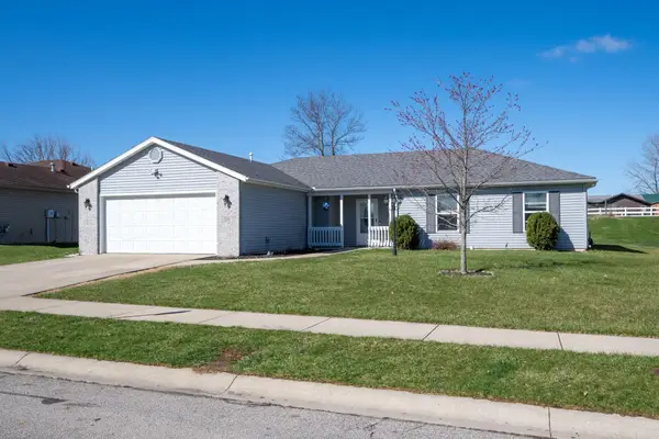 226 Glory Avenue, Kendallville, IN 46755