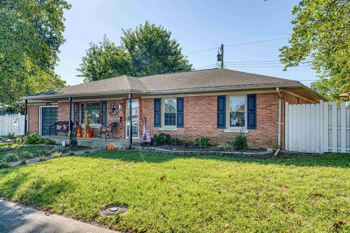 718 Davis Drive, Mount Vernon, IN 47620 - #1