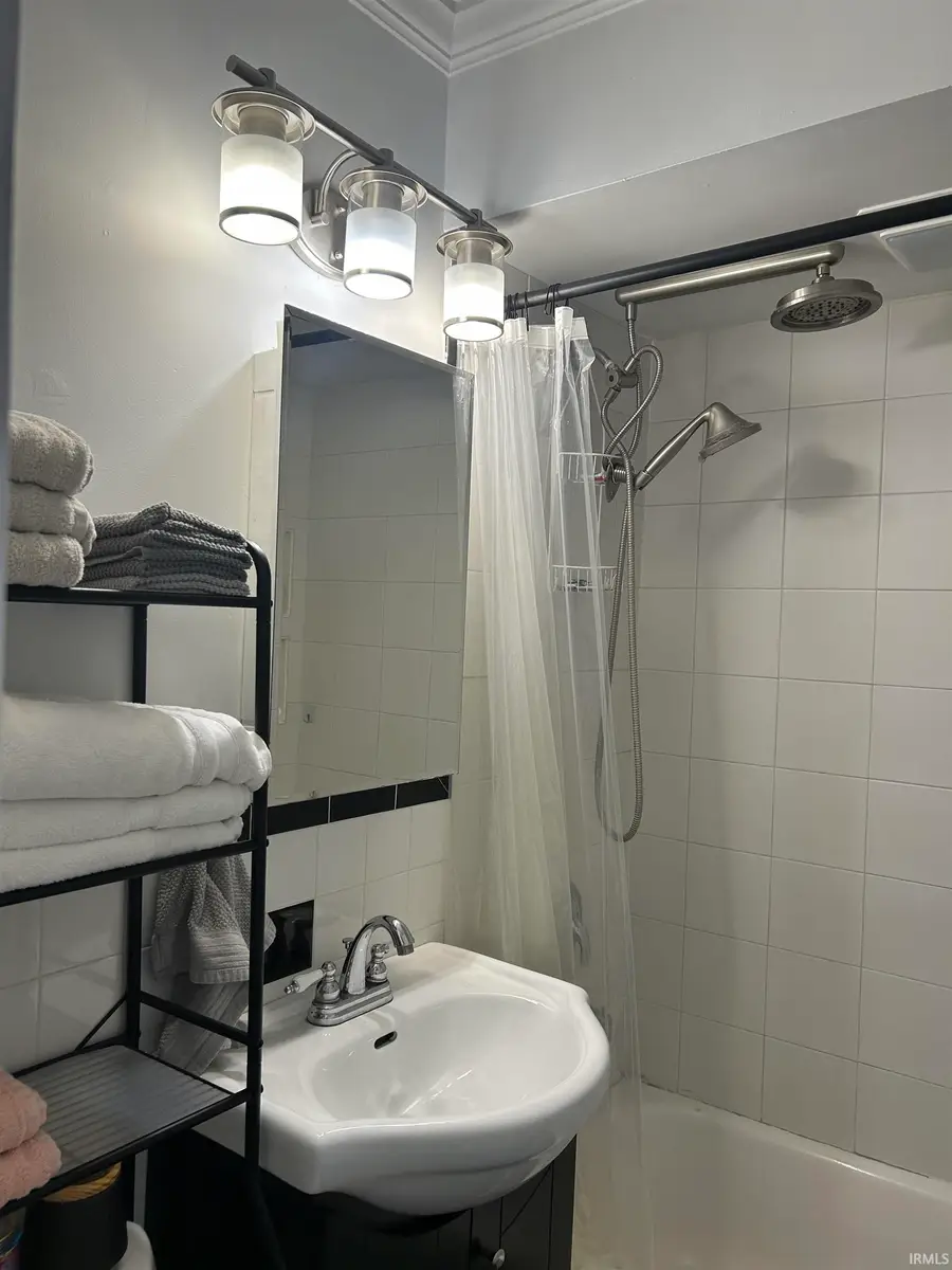 415 E Patterson Street, Lakeville, IN 46536 - #3