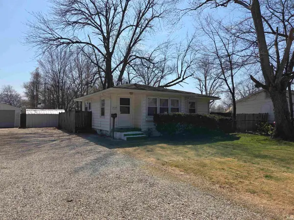 2559 Sweetser Avenue, Evansville, IN 47714