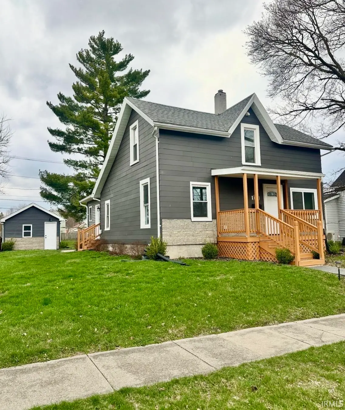 1411 S Vanburen Street, Auburn, IN 46706 - #1