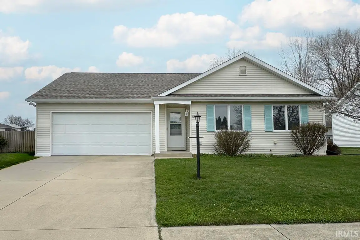 924 Eagle Drive, Goshen, IN 46526 - #1