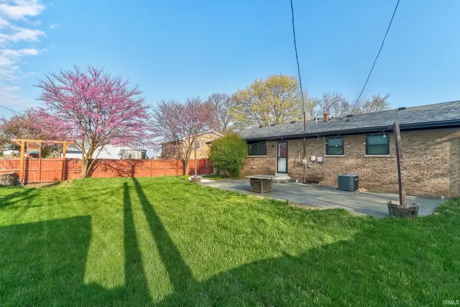 2901 Eastbrooke Drive, Evansville, IN 47711 - #2