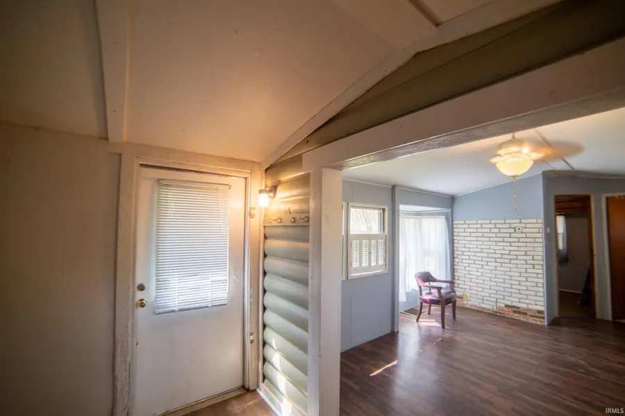 1423 N Lawrence Hollow Drive, Bloomfield, IN 47424 - #3