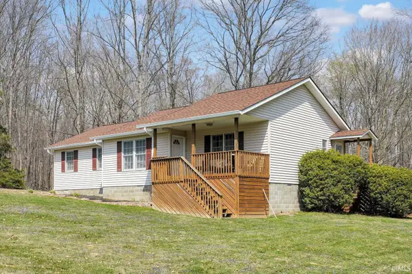 1099 Middle Leesville Road, Bedford, IN 47421