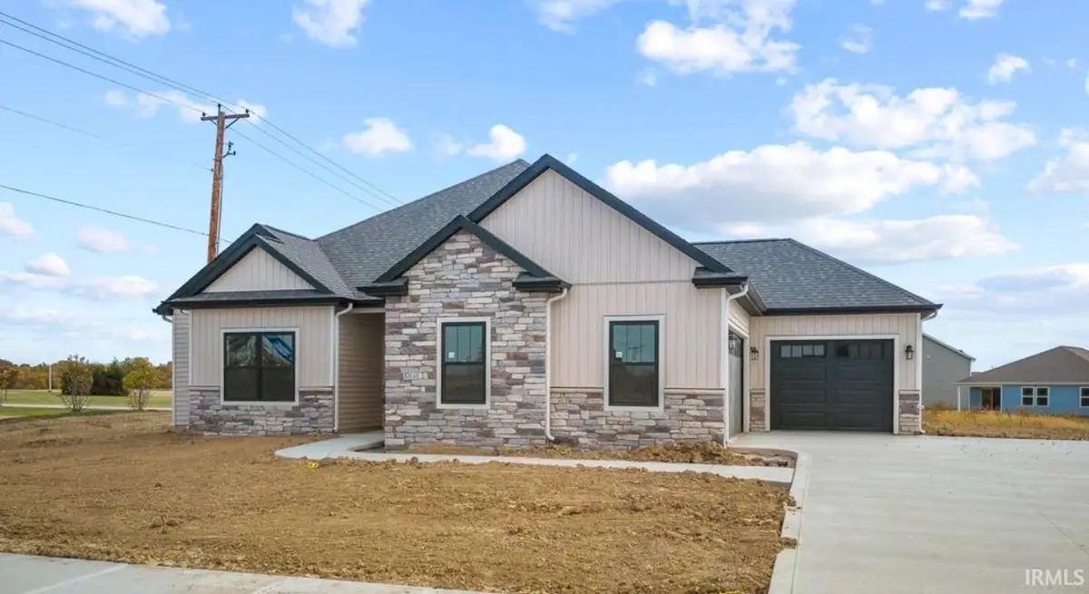 1572 Hager Way, Fort Wayne, IN 46818 - #1