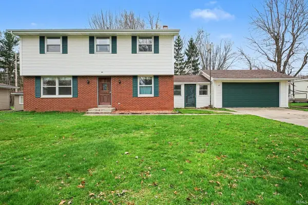 40 Greenway Drive, Goshen, IN 46526