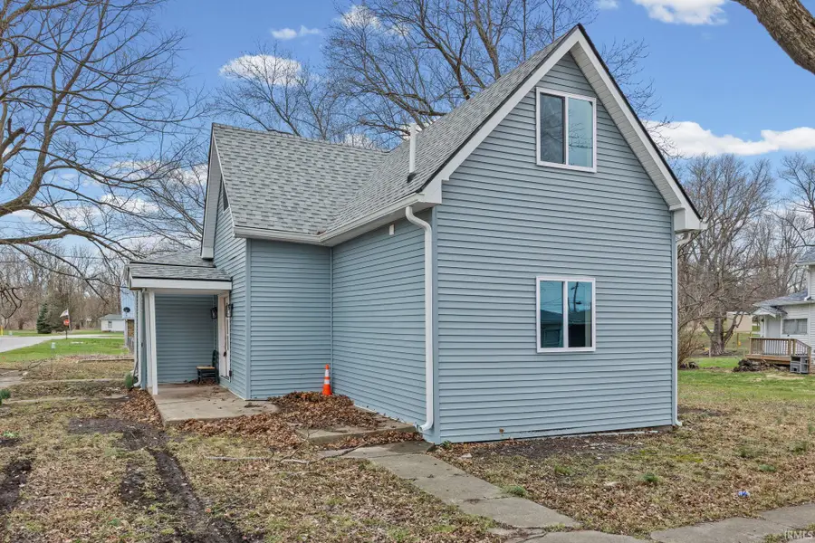 300 N Oakland Street, Colfax, IN 46035 - #2