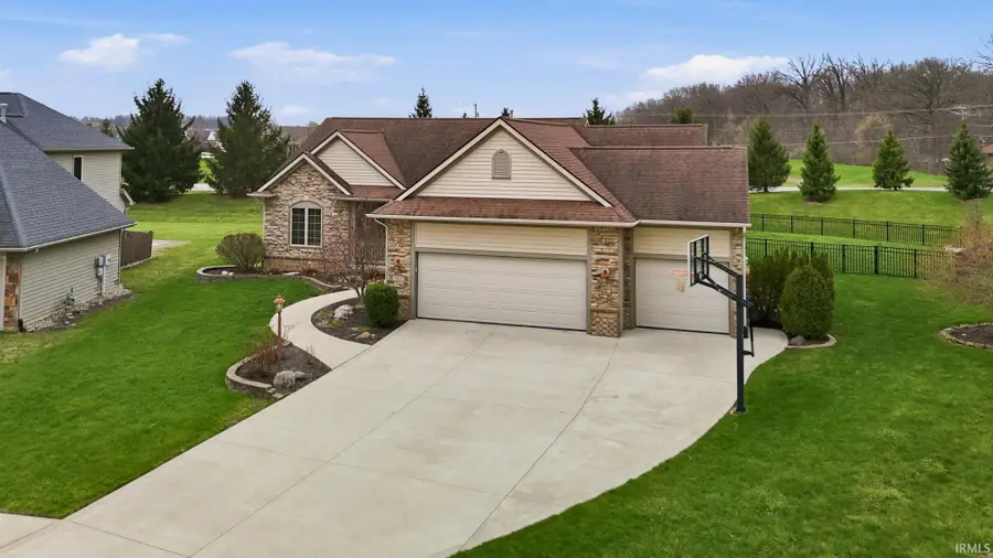 7036 Summerlyn Drive, Fort Wayne, IN 46835 - #2