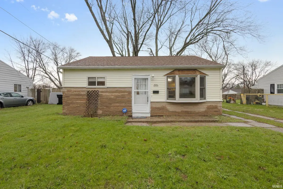 321 Barbie Street, South Bend, IN 46614 - #1