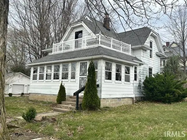 53 E Fulton Street, Cloverdale, IN 46120