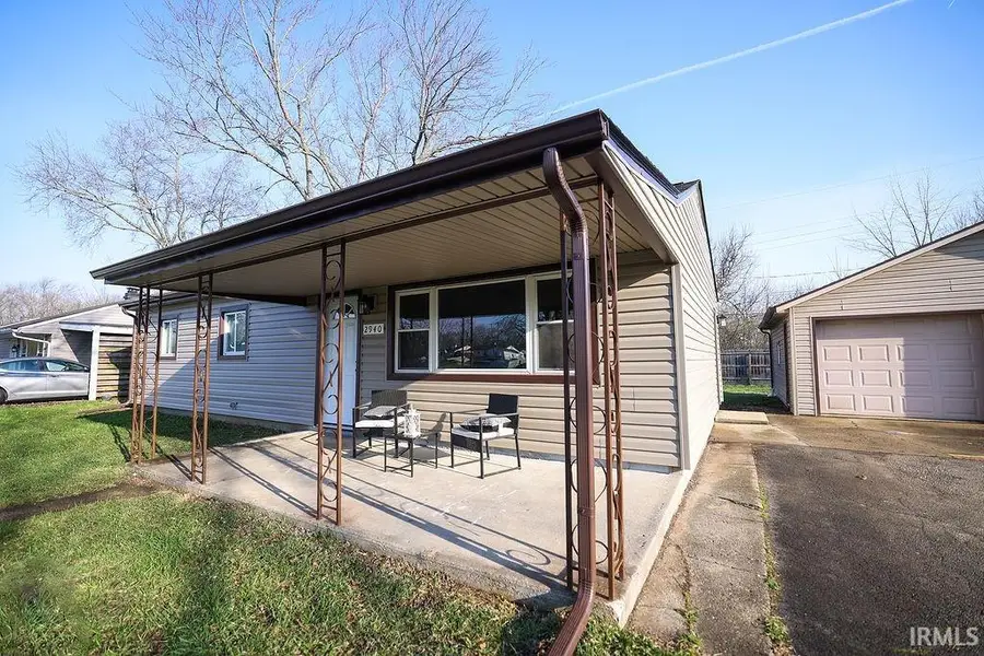 2940 S Chippewa Lane, Muncie, IN 47302 - #2