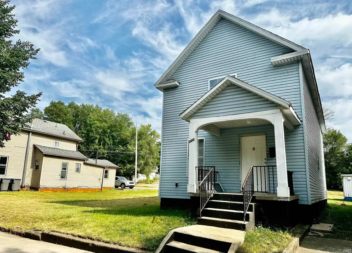 225 W Washington, Elkhart, IN 46516 - #1