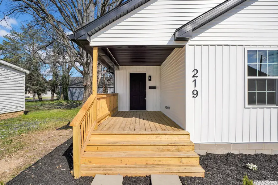 219 N Rotherwood Avenue, Evansville, IN 47711 - #2