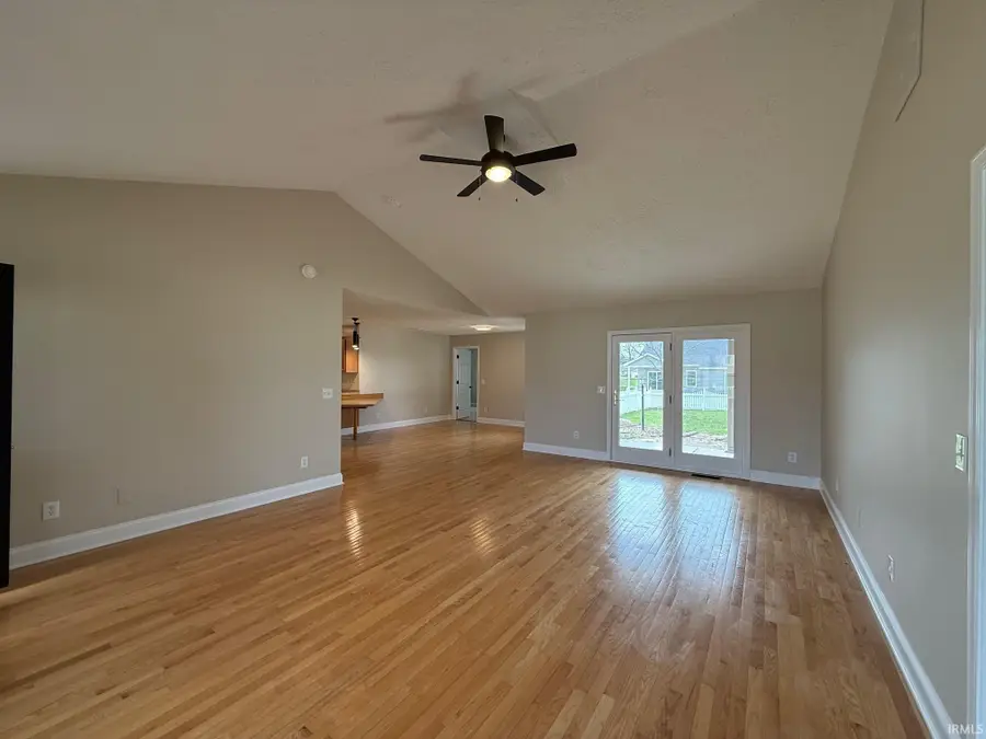 207 Sandalwood Drive, Monticello, IN 47960 - #2