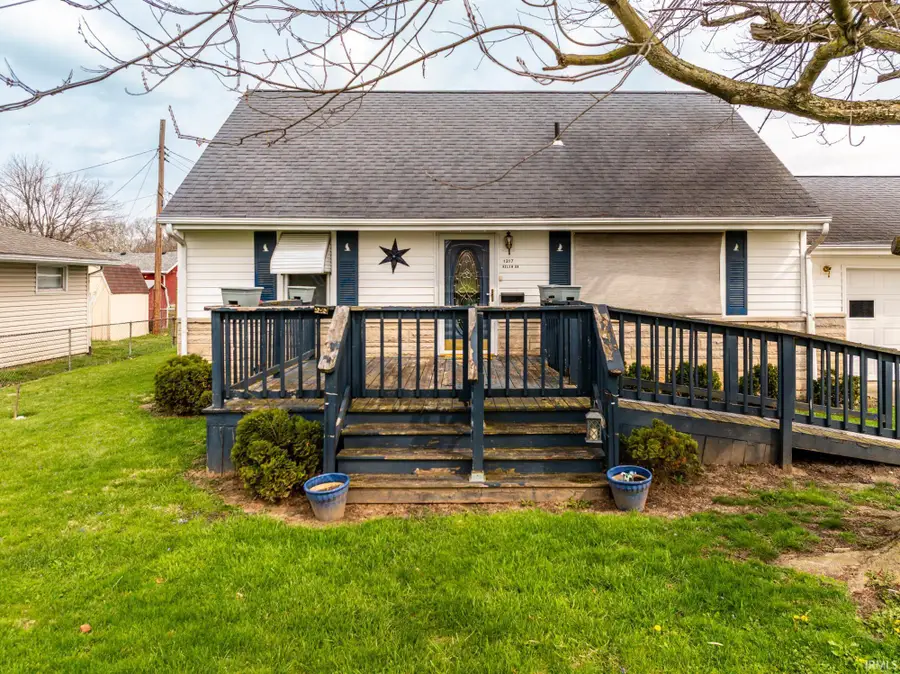 1217 S Helen Drive, Muncie, IN 47302 - #2