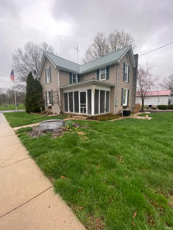 2412 E Broadway Street, Denver, IN 46926