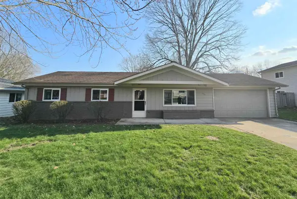 2716 Bellevue Drive, Fort Wayne, IN 46825