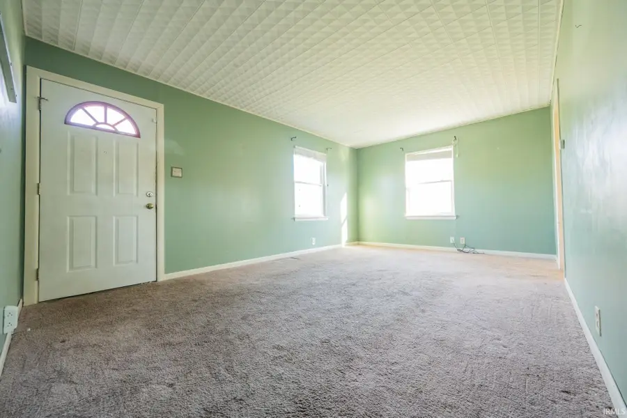 2205 S Vine Street, Muncie, IN 47302 - #2