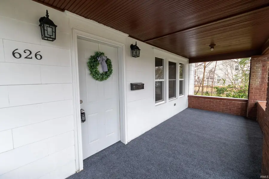 626 E Dubail Avenue, South Bend, IN 46613 - #2