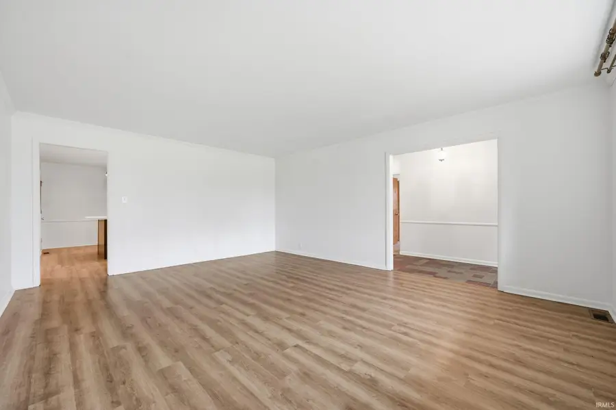 8801 W Eucalyptus Avenue, Muncie, IN 47304 - #3
