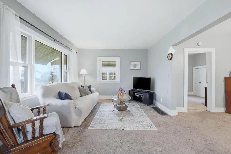 103 N Grand Avenue, Ashley, IN 46705 - #3